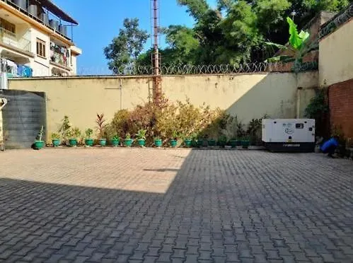 Bluestar Apartments Entebbe